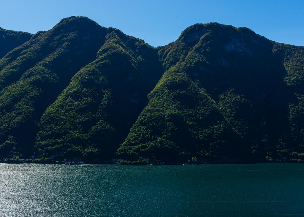 Tra Lago E Montagna Baita La Morena Нессо Екстер'єр фото